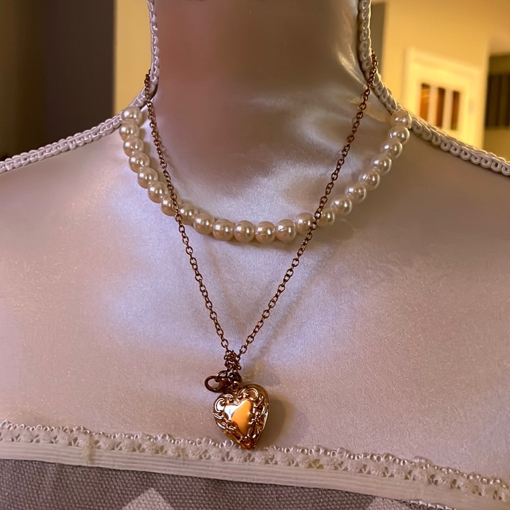 Locket gold